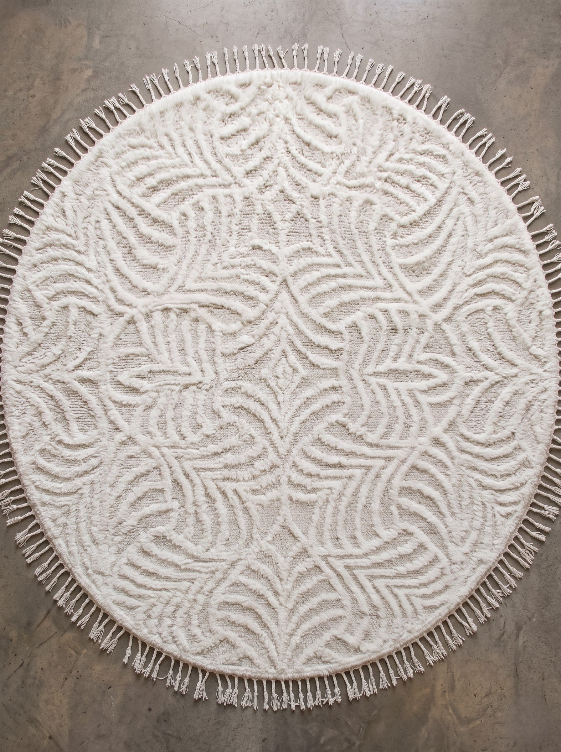 Free-form Carpet — Asymmetric Curved | Paliram Carpets Custom Weave Mirzapur