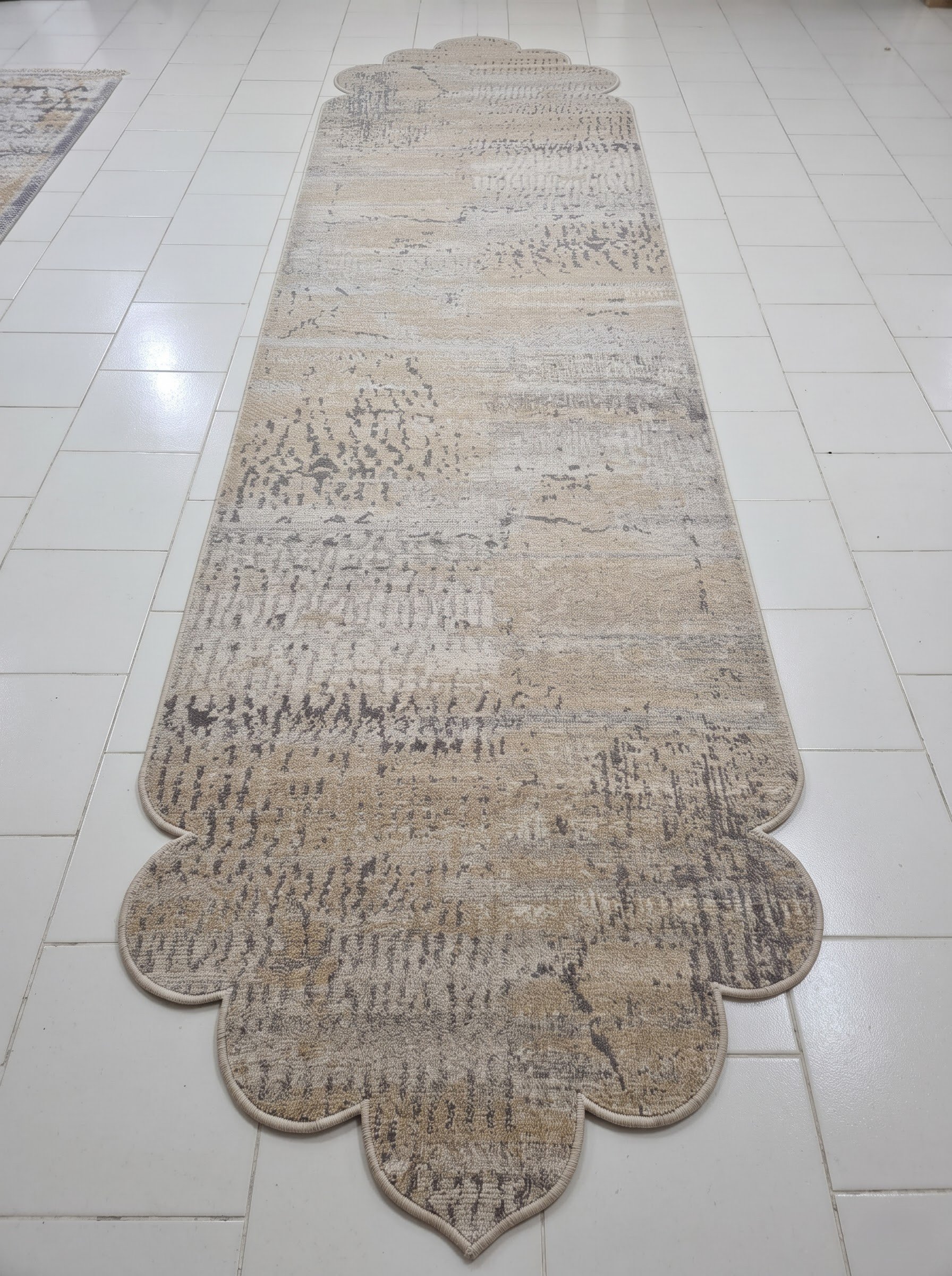 Oval Carpet — Elliptical Medallion | Paliram Carpets Custom Weave Mirzapur