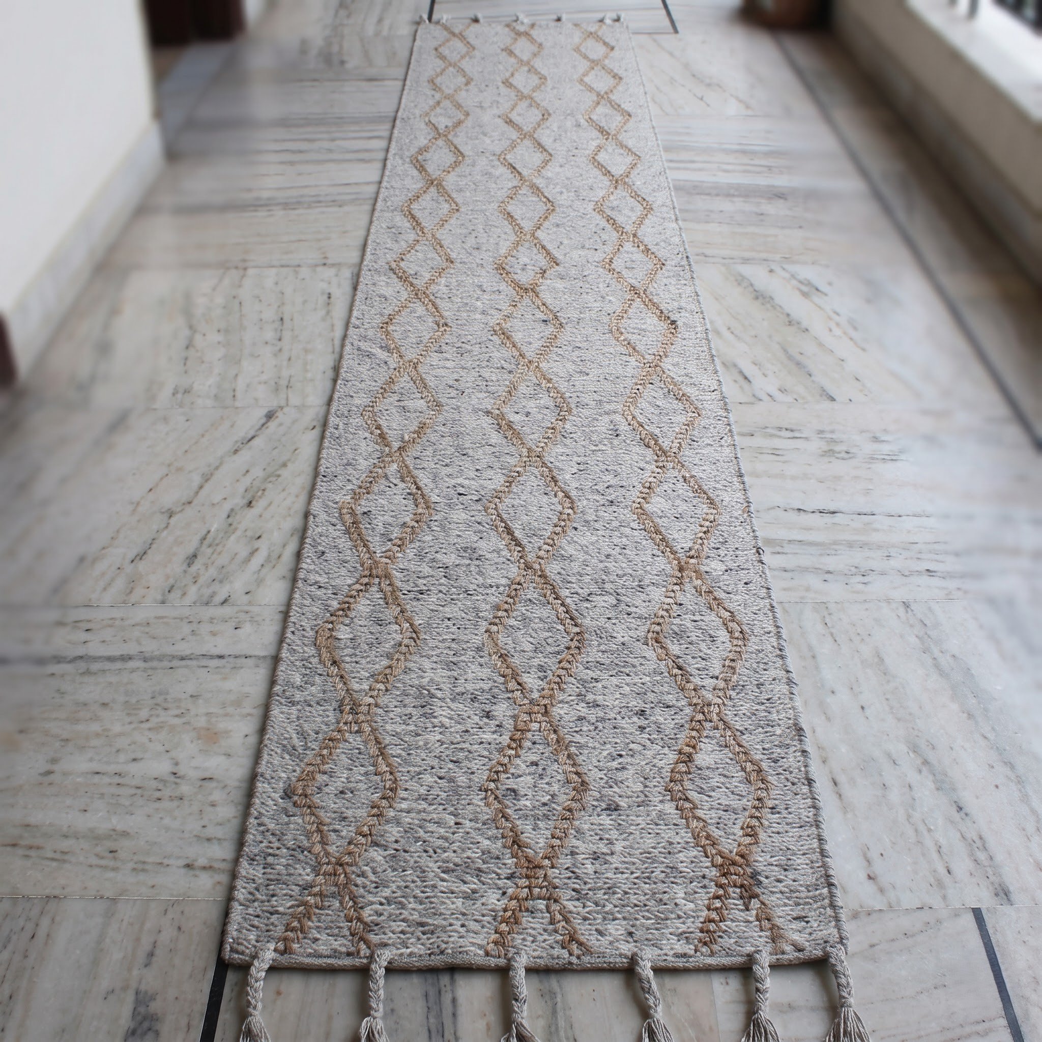 Square Carpet — Geometric Grid Border | Paliram Carpets Custom Weave Mirzapur